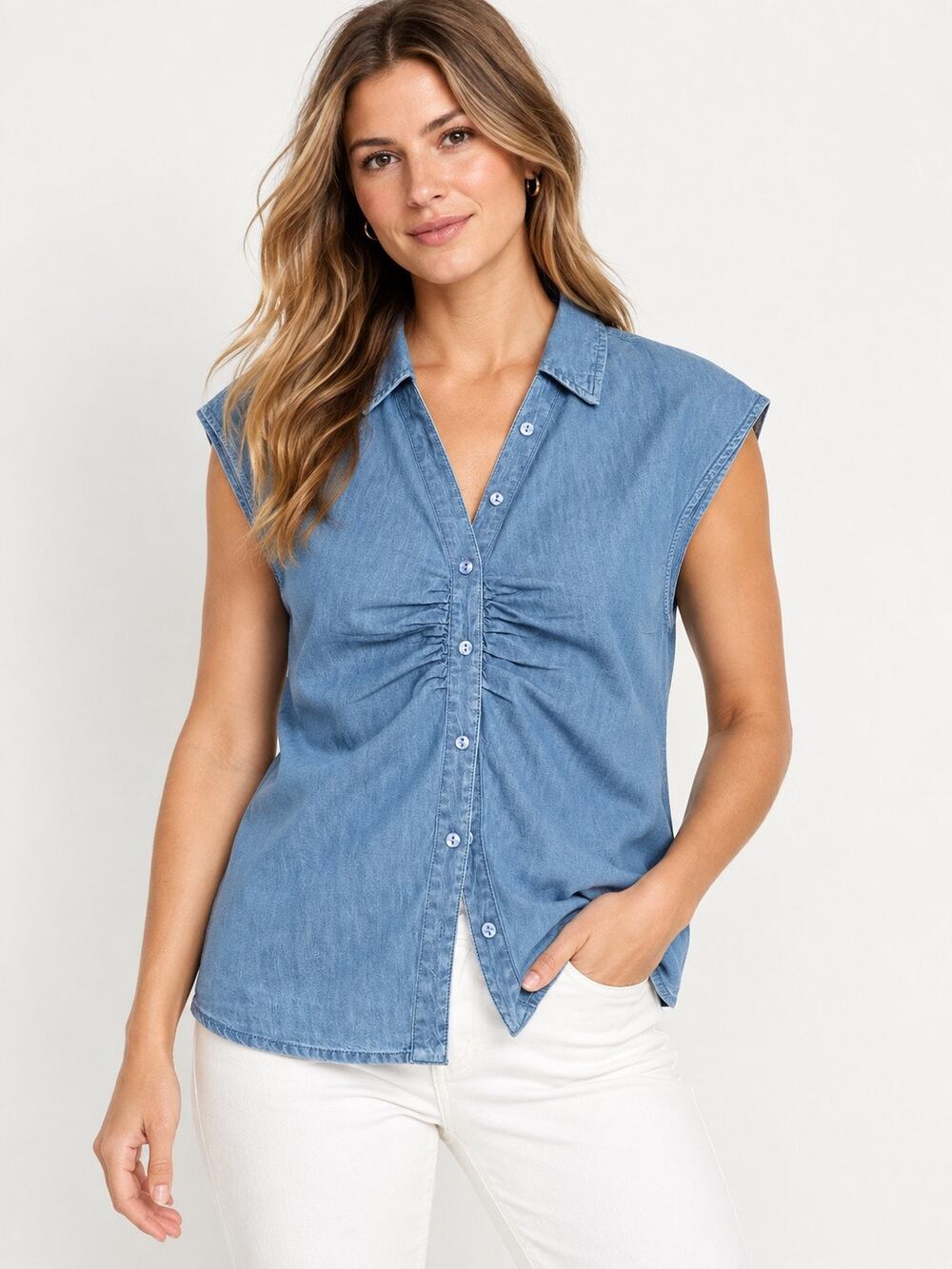 NWT Vigoss Denim Chambray Button Up Ruched Top Women's Large Blue Sleeveless